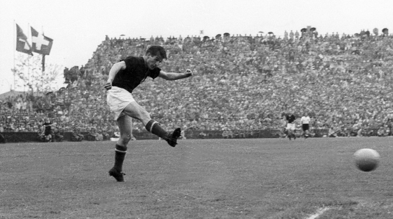 Sandor Kocsis ghi 11 bàn trong kỳ World Cup 1954